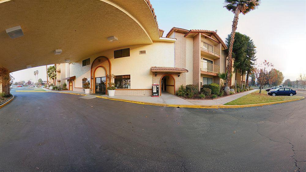 Quality Inn & Suites Bakersfield Exterior foto